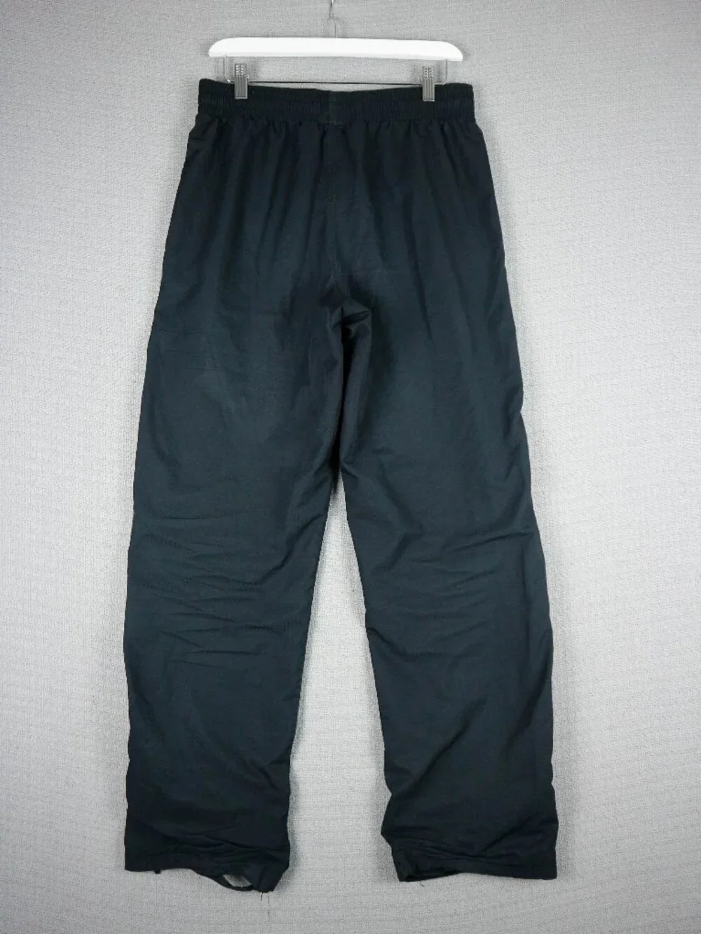 Under Armour Loose Fit Nylon Wide Straight Cut Activewear Pants Medium M Y2K - Picture 2 of 10